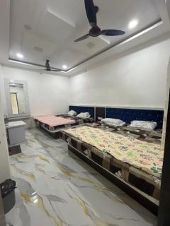Hotel pujari palace - Godarpura - 0
