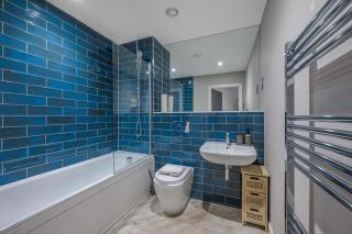 Central Birmingham Stunning 2 Bedroom Apartment - 7