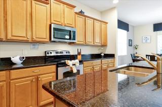 Spacious Vacation Home, No Rear Neighbors - 3103Pp - 3