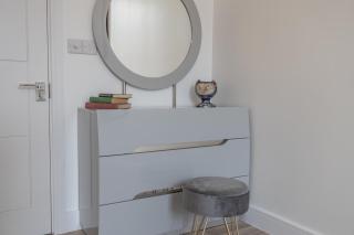 Luxury City Centre Apartment With Free Gym By The Pocklington - The Bradgate Suite - Leicester - 9