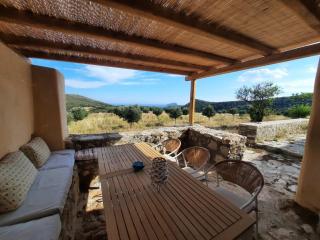 Traditional house in Kalamos - 1