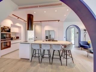 Immogroom - Amazing Villa with sea view - Vallauris - 2