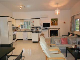 Gennadi Sea Maridina Villa - 7