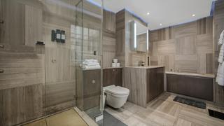 Luxury Interior Designed 3 Bedroom Apartment in Central London - London - 3