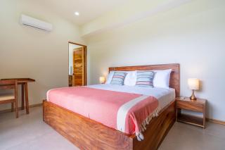 New! Luxury-4 Suites-private Pool-ocean Views - 8