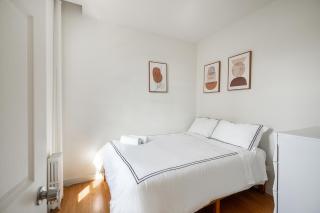 Beautiful 3 Bedroom Unit in Prime Location - New York - 4