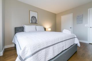 Finest Luxury 1 Bedroom Apartment - New York - 4