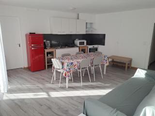 Spacieux T4 centre village - Guillaumes - 8