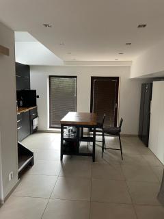 Apartment With a View - Králŭv Dvŭr - 6