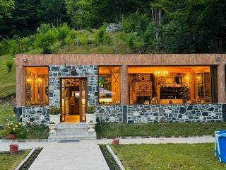 Guesthouse Gjoni Theth - Theth - 1