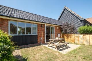 2 Hazelwood - 2 bedroom house near Aldeburgh & Snape Maltings - Aldeburgh Coastal Cottages - Aldringham - 0