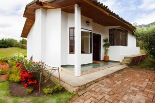 Casa con huerto orgánico. - Subachoque - 0