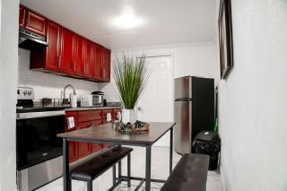 Cozy 2 Bed Room Apartment By University Mall - Tampa - 8