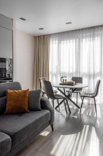 Floor 15 Stunning Floor-to-Ceiling City View - Almaty - 3
