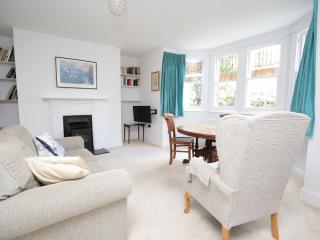 Pass the Keys Lovely Central Oxford Apartment Sun Trap Patio - Oxford - 0