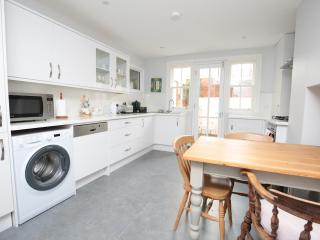 Pass the Keys Lovely Central Oxford Apartment Sun Trap Patio - Oxford - 8