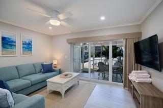 Serene Ground Floor Residence in Exclusive Villa Sanibel, Steps to Beach - Sanibel - 9