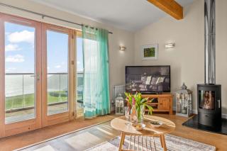 House 42 - Looe - 2