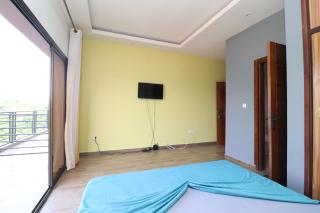 AfriqPnB Chambre Ewondo avec Piscine - Kribi - 6