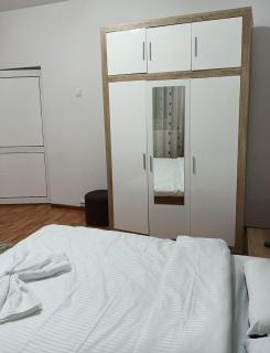Alex House - Drobeta-Turnu Severin - 8