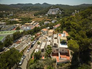 Apartamentos Catharina Maria - Cala Llonga - 2