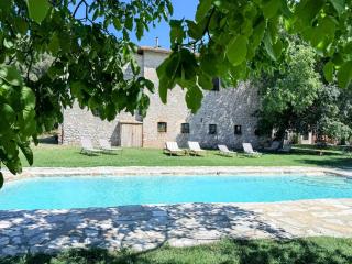 Spoleto Biofarm-Sleeps 8 guests-Salt water pool-Beautiful-Exclusively yours-WIFI - Poreta - 0