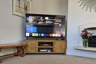 3-Bedroom Home Pet Friendly - Goring by Sea - 0