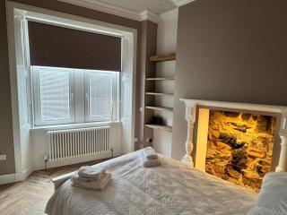 Largs Sandringham Apartment - 3