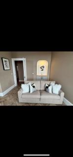 Largs Sandringham Apartment - 4