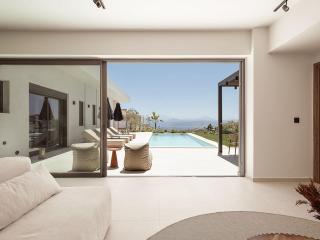 Villa Yoma- Luxury Villa with Heated Pool - Epáno Kefalás - 9