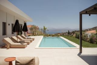 Villa Yoma- Luxury Villa with Heated Pool - Epáno Kefalás - 3