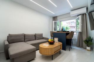 Central Modern Apartment up to 6 People with Parking - Thessaloniki - 1