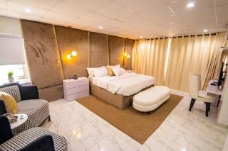 Crown Heights Apartment - Lagos - 3