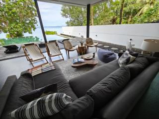 Luxury Beachfront AMANA Villa 4 Br at Ta-Ke Residence A - Phuket - 8