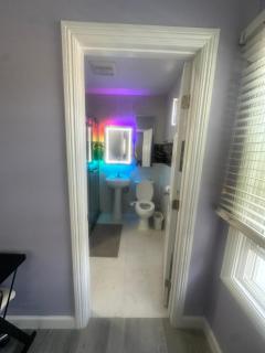 Awesome deal! Room with private bathroom close to Kia Forum, Sofi Stadium and LAX airport - Inglewood - 7