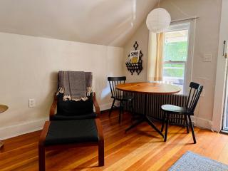 Cozy 1BD in Burlington’s Coolest Neighborhood - Winooski - 5
