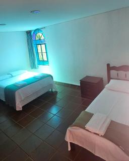 Recanto Vovó Ada - 6 suites - Águas de Lindoia - 6