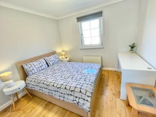 Double room with private bathroom and parking - Edinburgh - 6