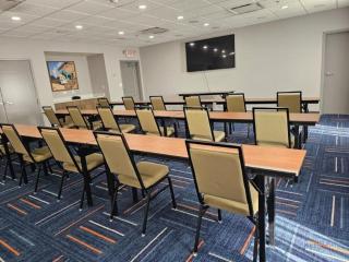Hampton Inn & Suites Chicago Deer Park - Deer Park - 6