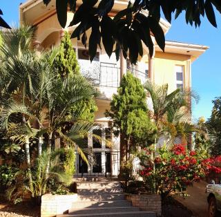 Rogerzi Home stay - Bwerenga - 4