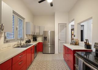 Casa Lux Oceanfront Villa Pool and Car Add Ons - San Juan - 8