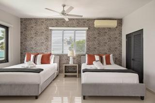 Casa Lux Oceanfront Villa Pool and Car Add Ons - San Juan - 6
