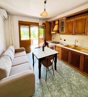 Durrah beach apartments - 1