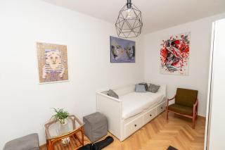 ArtBase - cozy and close to everywhere - Poznań - 1