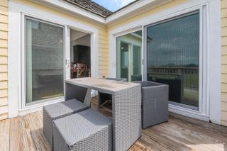 Lah De Dah - Nags Head - 6