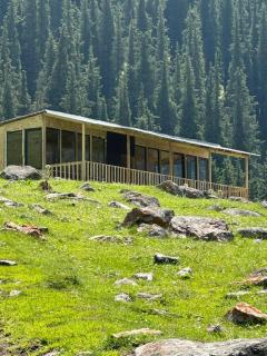Abai Yurt Camp - Altyn Arashan - Altynarasan - 0