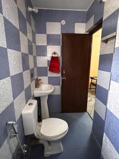 Luxury 1 BHK Apartment Located just 1 km from the Airport - Patna - 9