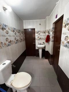 Luxury 1 BHK Apartment Located just 1 km from the Airport - Patna - 5