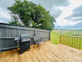 Unique Suffolk Cabin with Countryside Views - Burgh - 6