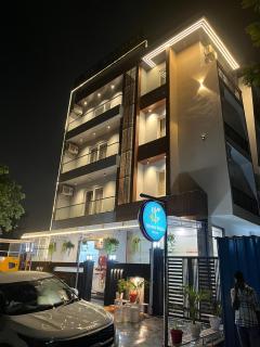 Honeyveils Palace - Greater Noida - 0